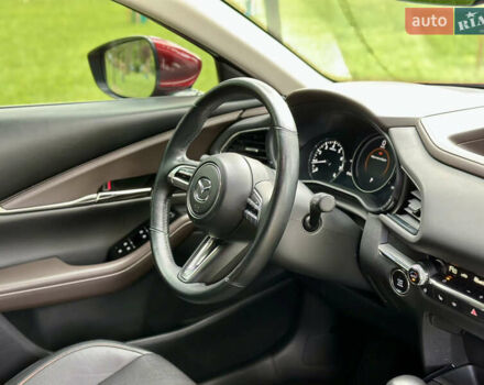 Мазда CX-30 2020 в Киеве на Automoto.ua Красный Мазда CX-30, объемом двигателя 2 л и пробегом 59 тыс. км за 24900 $, фото 25 на Automoto.ua
