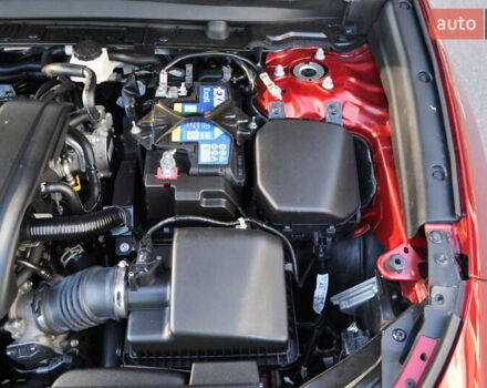 Мазда CX-30 2020 в Киеве на Automoto.ua Красный Мазда CX-30, объемом двигателя 2.49 л и пробегом 38 тыс. км за 19300 $, фото 88 на Automoto.ua