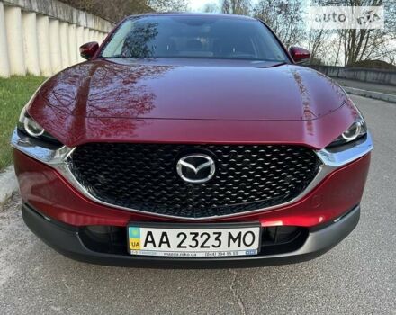 Красный Мазда CX-30, объемом двигателя 2 л и пробегом 129 тыс. км за 22000 $, фото 2 на Automoto.ua