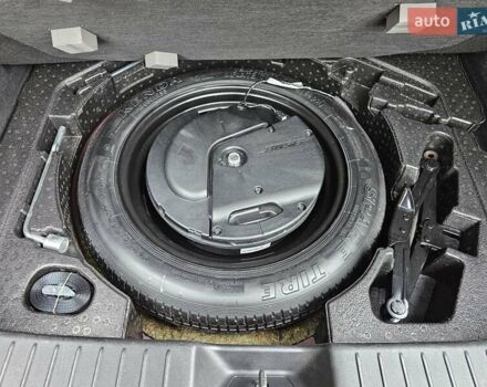 Красный Мазда CX-30, объемом двигателя 2.5 л и пробегом 32 тыс. км за 24800 $, фото 37 на Automoto.ua