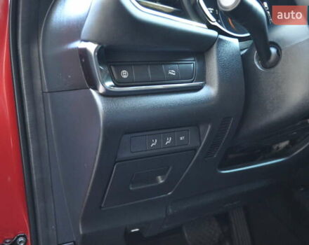 Мазда CX-30 2020 в Киеве на Automoto.ua Красный Мазда CX-30, объемом двигателя 2.49 л и пробегом 38 тыс. км за 19300 $, фото 70 на Automoto.ua