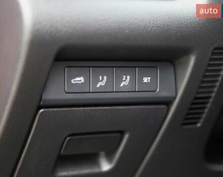 Червоний Мазда CX-30, об'ємом двигуна 2 л та пробігом 68 тис. км за 24000 $, фото 26 на Automoto.ua