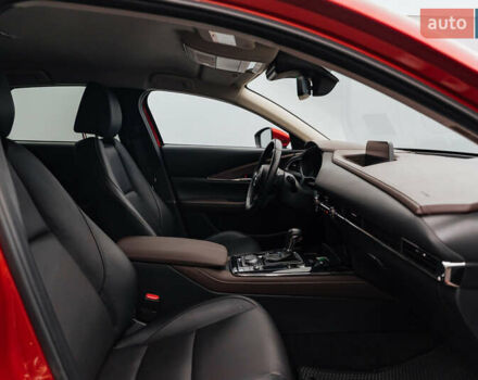 Червоний Мазда CX-30, об'ємом двигуна 2 л та пробігом 90 тис. км за 22295 $, фото 19 на Automoto.ua