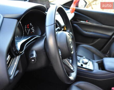 Мазда CX-30 2020 в Киеве на Automoto.ua Красный Мазда CX-30, объемом двигателя 2.49 л и пробегом 38 тыс. км за 19300 $, фото 71 на Automoto.ua