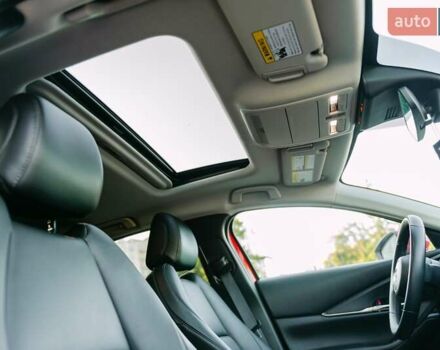 Красный Мазда CX-30, объемом двигателя 2.5 л и пробегом 35 тыс. км за 22000 $, фото 15 на Automoto.ua