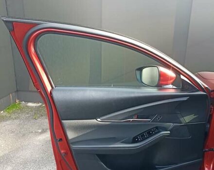 Красный Мазда CX-30, объемом двигателя 2 л и пробегом 52 тыс. км за 23990 $, фото 34 на Automoto.ua
