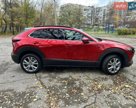 Красный Мазда CX-30, объемом двигателя 2.5 л и пробегом 57 тыс. км за 20125 $, фото 2 на Automoto.ua