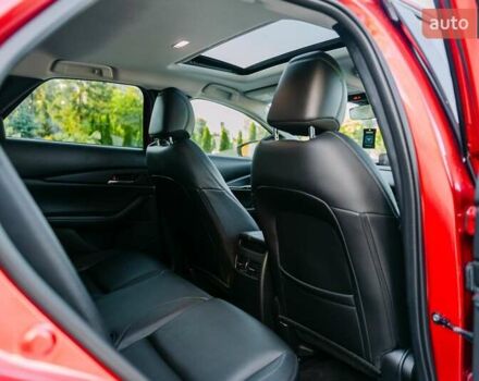 Красный Мазда CX-30, объемом двигателя 2.5 л и пробегом 35 тыс. км за 22000 $, фото 16 на Automoto.ua