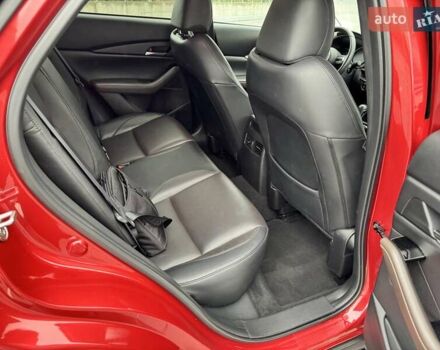Красный Мазда CX-30, объемом двигателя 2 л и пробегом 61 тыс. км за 24800 $, фото 39 на Automoto.ua