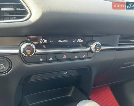 Красный Мазда CX-30, объемом двигателя 2.5 л и пробегом 56 тыс. км за 20500 $, фото 26 на Automoto.ua