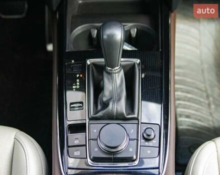 Красный Мазда CX-30, объемом двигателя 2.5 л и пробегом 38 тыс. км за 21800 $, фото 19 на Automoto.ua