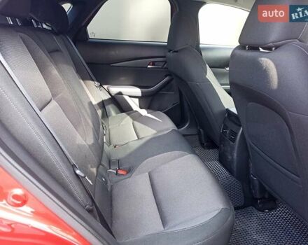 Красный Мазда CX-30, объемом двигателя 2 л и пробегом 52 тыс. км за 23990 $, фото 28 на Automoto.ua