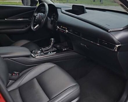 Красный Мазда CX-30, объемом двигателя 2.49 л и пробегом 64 тыс. км за 19800 $, фото 6 на Automoto.ua