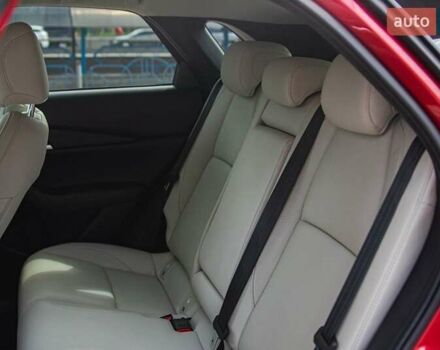 Красный Мазда CX-30, объемом двигателя 2.5 л и пробегом 38 тыс. км за 21800 $, фото 4 на Automoto.ua