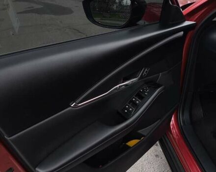 Красный Мазда CX-30, объемом двигателя 2.49 л и пробегом 64 тыс. км за 19800 $, фото 7 на Automoto.ua