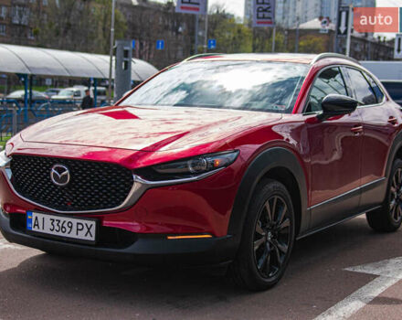 Красный Мазда CX-30, объемом двигателя 2.49 л и пробегом 37 тыс. км за 19900 $, фото 5 на Automoto.ua