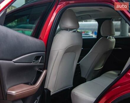 Красный Мазда CX-30, объемом двигателя 2.5 л и пробегом 38 тыс. км за 21800 $, фото 1 на Automoto.ua