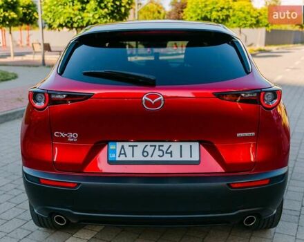Красный Мазда CX-30, объемом двигателя 2.5 л и пробегом 35 тыс. км за 22000 $, фото 4 на Automoto.ua