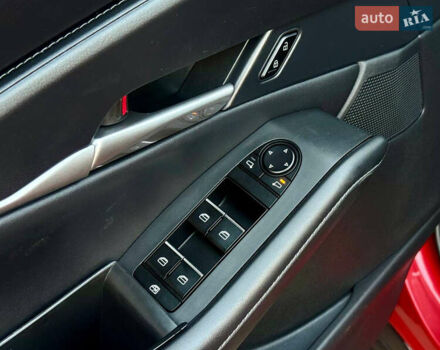 Красный Мазда CX-30, объемом двигателя 2.5 л и пробегом 81 тыс. км за 22900 $, фото 21 на Automoto.ua