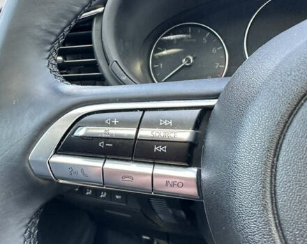 Красный Мазда CX-30, объемом двигателя 2.5 л и пробегом 27 тыс. км за 23900 $, фото 45 на Automoto.ua