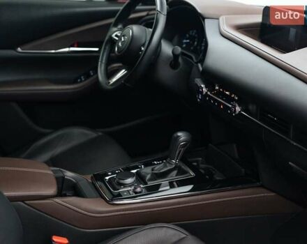 Красный Мазда CX-30, объемом двигателя 2 л и пробегом 35 тыс. км за 27374 $, фото 16 на Automoto.ua