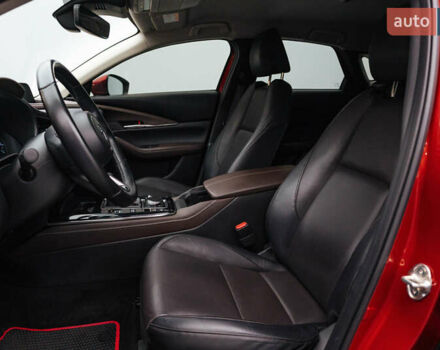 Красный Мазда CX-30, объемом двигателя 2 л и пробегом 35 тыс. км за 27374 $, фото 18 на Automoto.ua
