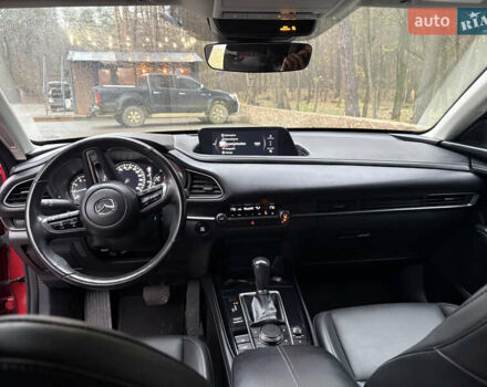 Красный Мазда CX-30, объемом двигателя 2.5 л и пробегом 47 тыс. км за 21300 $, фото 6 на Automoto.ua