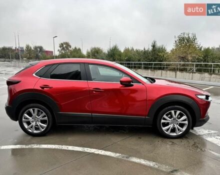 Красный Мазда CX-30, объемом двигателя 2 л и пробегом 61 тыс. км за 24800 $, фото 1 на Automoto.ua