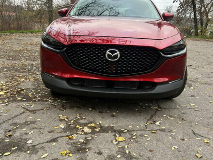 Красный Мазда CX-30, объемом двигателя 2.5 л и пробегом 57 тыс. км за 20125 $, фото 1 на Automoto.ua