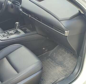 Мазда CX-30, объемом двигателя 2.5 л и пробегом 80 тыс. км за 18800 $, фото 13 на Automoto.ua