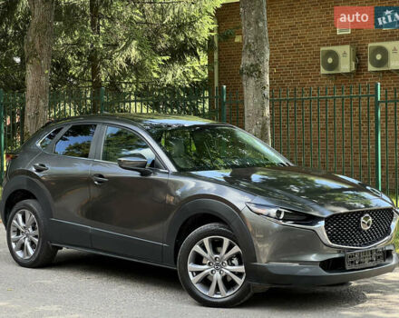 Серый Мазда CX-30, объемом двигателя 2.49 л и пробегом 48 тыс. км за 19200 $, фото 1 на Automoto.ua
