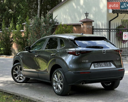 Серый Мазда CX-30, объемом двигателя 2.49 л и пробегом 48 тыс. км за 19200 $, фото 3 на Automoto.ua