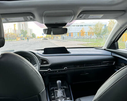 Серый Мазда CX-30, объемом двигателя 2.5 л и пробегом 25 тыс. км за 20000 $, фото 10 на Automoto.ua