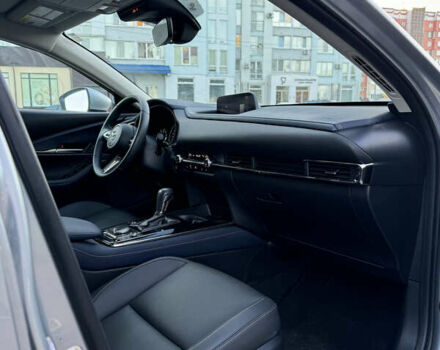 Серый Мазда CX-30, объемом двигателя 2.5 л и пробегом 25 тыс. км за 20000 $, фото 15 на Automoto.ua