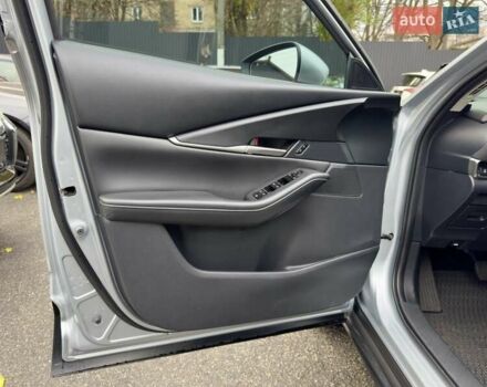 Серый Мазда CX-30, объемом двигателя 2.5 л и пробегом 35 тыс. км за 19300 $, фото 17 на Automoto.ua