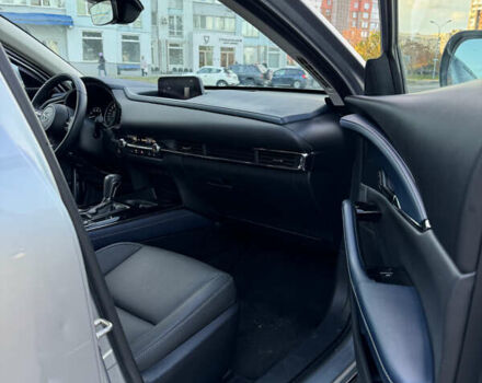 Серый Мазда CX-30, объемом двигателя 2.5 л и пробегом 25 тыс. км за 20000 $, фото 13 на Automoto.ua