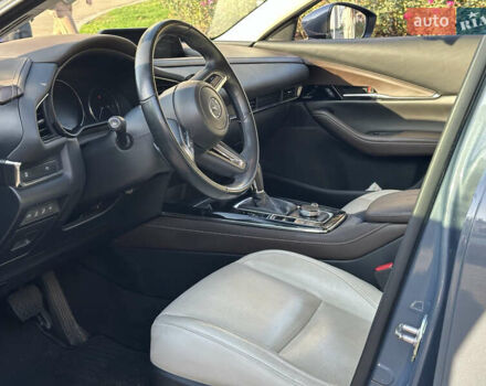 Серый Мазда CX-30, объемом двигателя 2.5 л и пробегом 25 тыс. км за 19500 $, фото 12 на Automoto.ua