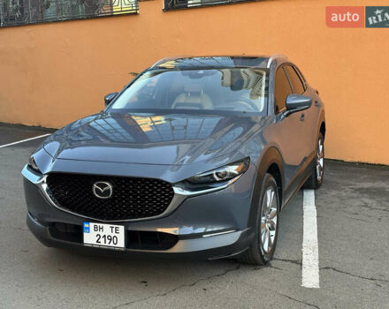 Серый Мазда CX-30, объемом двигателя 2.5 л и пробегом 25 тыс. км за 19500 $, фото 1 на Automoto.ua