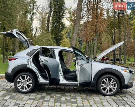 Серый Мазда CX-30, объемом двигателя 2.49 л и пробегом 53 тыс. км за 16999 $, фото 62 на Automoto.ua