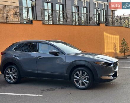 Серый Мазда CX-30, объемом двигателя 2.5 л и пробегом 25 тыс. км за 19500 $, фото 2 на Automoto.ua