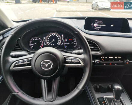 Серый Мазда CX-30, объемом двигателя 2.5 л и пробегом 61 тыс. км за 19000 $, фото 1 на Automoto.ua