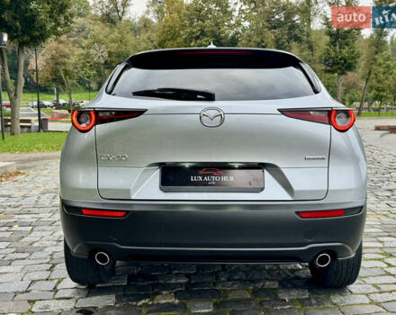 Серый Мазда CX-30, объемом двигателя 2.49 л и пробегом 53 тыс. км за 16999 $, фото 5 на Automoto.ua