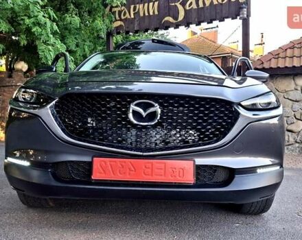 Серый Мазда CX-30, объемом двигателя 2.5 л и пробегом 71 тыс. км за 13800 $, фото 2 на Automoto.ua