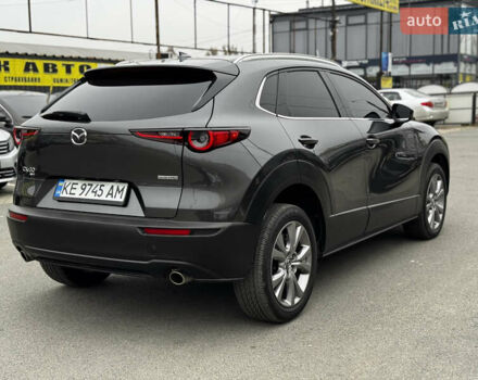 Серый Мазда CX-30, объемом двигателя 2.49 л и пробегом 52 тыс. км за 18000 $, фото 4 на Automoto.ua