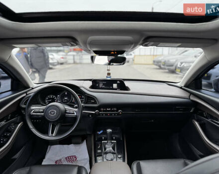 Серый Мазда CX-30, объемом двигателя 2.49 л и пробегом 52 тыс. км за 18000 $, фото 7 на Automoto.ua