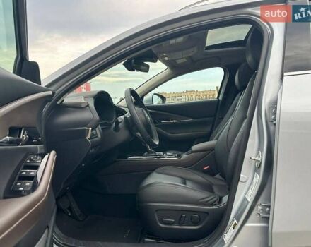 Сірий Мазда CX-30, об'ємом двигуна 2.49 л та пробігом 34 тис. км за 17000 $, фото 5 на Automoto.ua