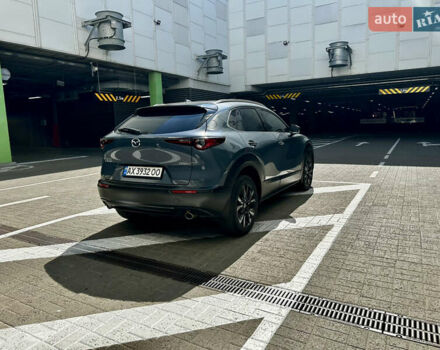Серый Мазда CX-30, объемом двигателя 2.49 л и пробегом 47 тыс. км за 19900 $, фото 4 на Automoto.ua