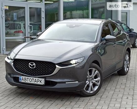 Серый Мазда CX-30, объемом двигателя 2 л и пробегом 36 тыс. км за 21950 $, фото 2 на Automoto.ua