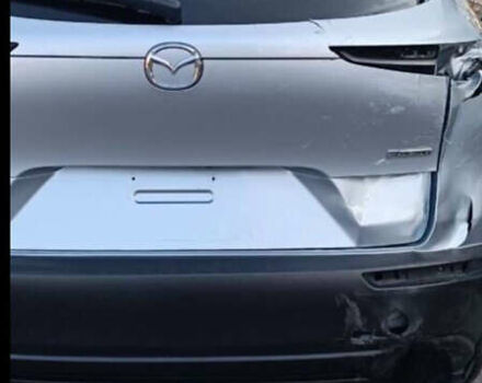Серый Мазда CX-30, объемом двигателя 2.5 л и пробегом 95 тыс. км за 21500 $, фото 20 на Automoto.ua