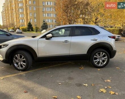 Серый Мазда CX-30, объемом двигателя 2.5 л и пробегом 123 тыс. км за 18900 $, фото 2 на Automoto.ua